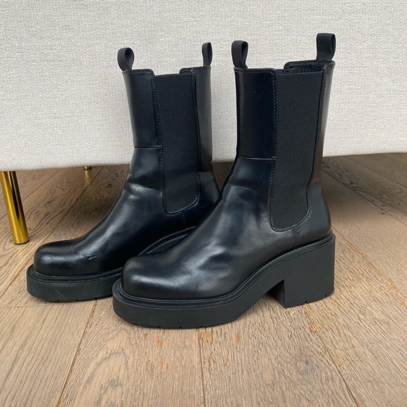 H&M Shoes - Chunky black ankle boots from H&M in perfect conditions, worn just 3x